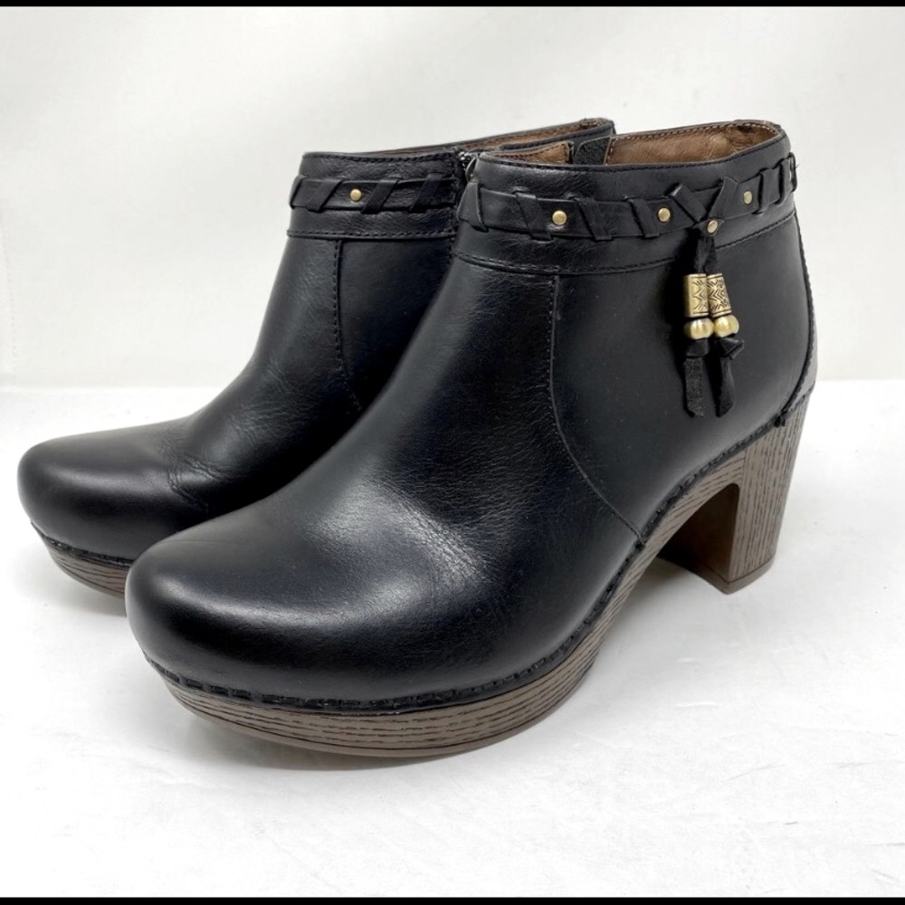 Dansko Booties “Dabney” -  Black, size 39 (8.5)